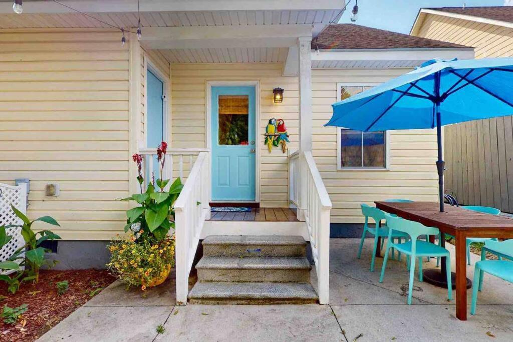 The Blue Door Bungalow Município de Município de Wilmington Exterior foto